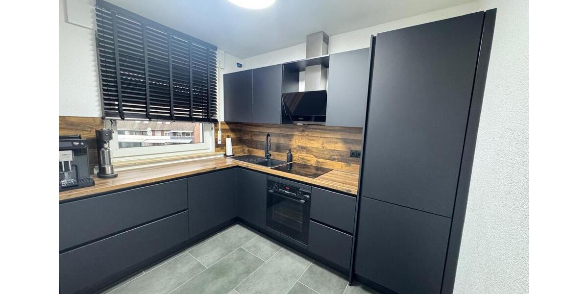 Kernsanierte Traumwohnung mit Balkon und Garage in Hamm-Westen 3.5 zimmer