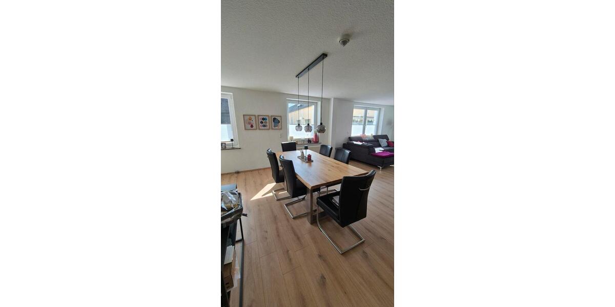 Erdgeschoßwohnung Werl - 4 Zimmer, 135 m&sup2;, 985&euro; | Angebot:26238299