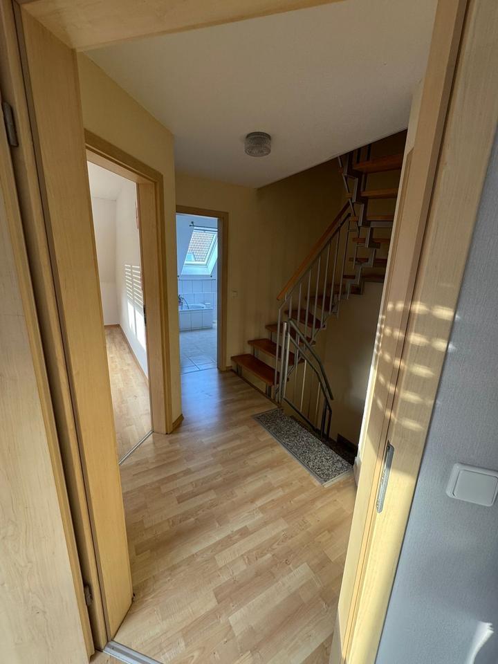 Haus mit Keller und ausgebautem Dachboden zu verkaufen zimmer