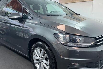 VW Touran 179.850 km 14.990 &euro; Soest 59494