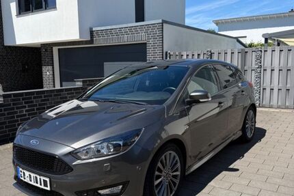 Ford Focus 109.000 km 12.300 &euro; Soest 59494