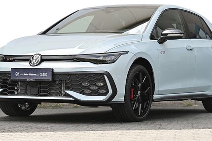 VW Golf 3.990 km 42.880 € Ahlen 59229