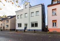 Haus zum Kaufen in Hamm 385.000 € 320 m²