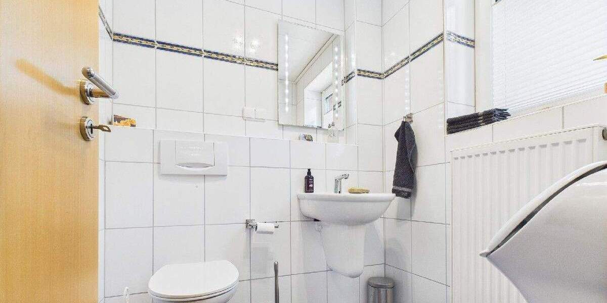 Mehrfamilienhaus, Wohnhaus Hamm Herringen - 8 Zimmer, 175 m&sup2;, 395.000&euro; | Angebot:23948339