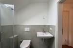 Frisch sanierte 44 m² Dachgeschoss-Singlewohnung - nur 3 Min. zum Phoenixsee, Dortmund-Schüren 2 zimmer