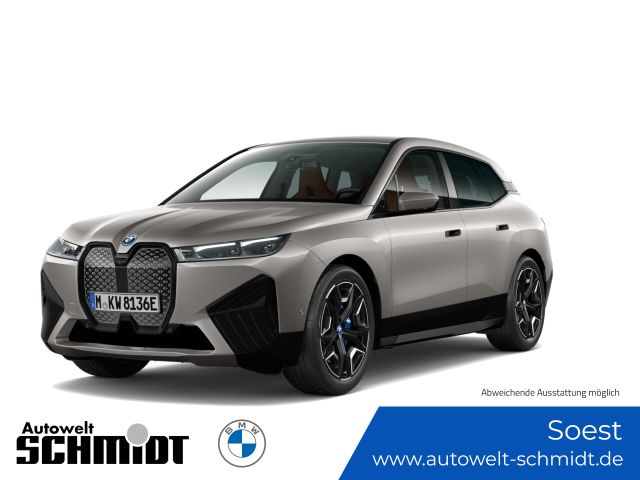 BMW iX 3.005 km 79.989 € Soest 59494