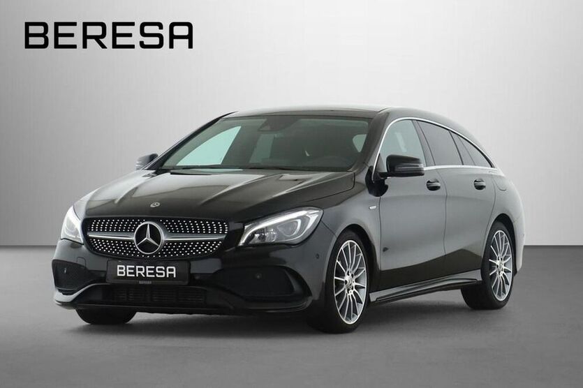 CLA 220 Shooting Brake