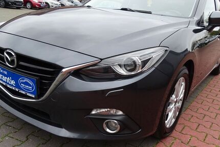 Mazda 3 132.000 km 10.900 € Hamm 59073