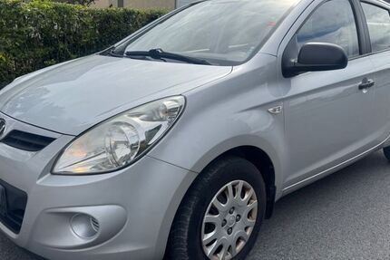 Hyundai i20 97.000 km 1.750 € Hamm/Westfalen 59077