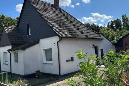 Idyllisches Grundstück mit verwunschenem Charme und Abrissgebäude in Hamm