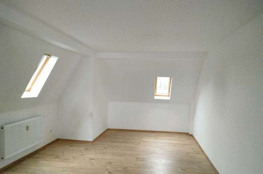 3,5-Zimmer-Dachgeschoßwohnung in HammHerringen – Vermietet und top-modernisiert