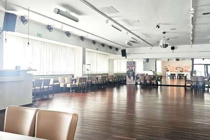 Büro in Remscheid 1.800 € 300 m²