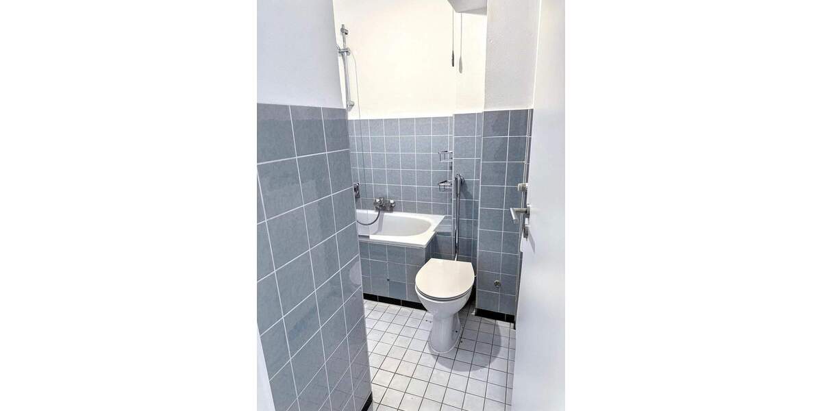 3 Zimmer Wohnung mit Südbalkon 3 zimmer