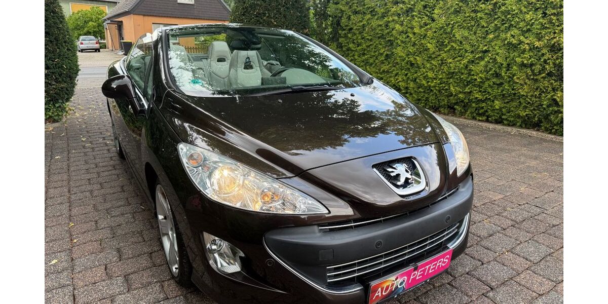 Peugeot 308 121.000 km 6.980 &euro; Bergkamen 59192