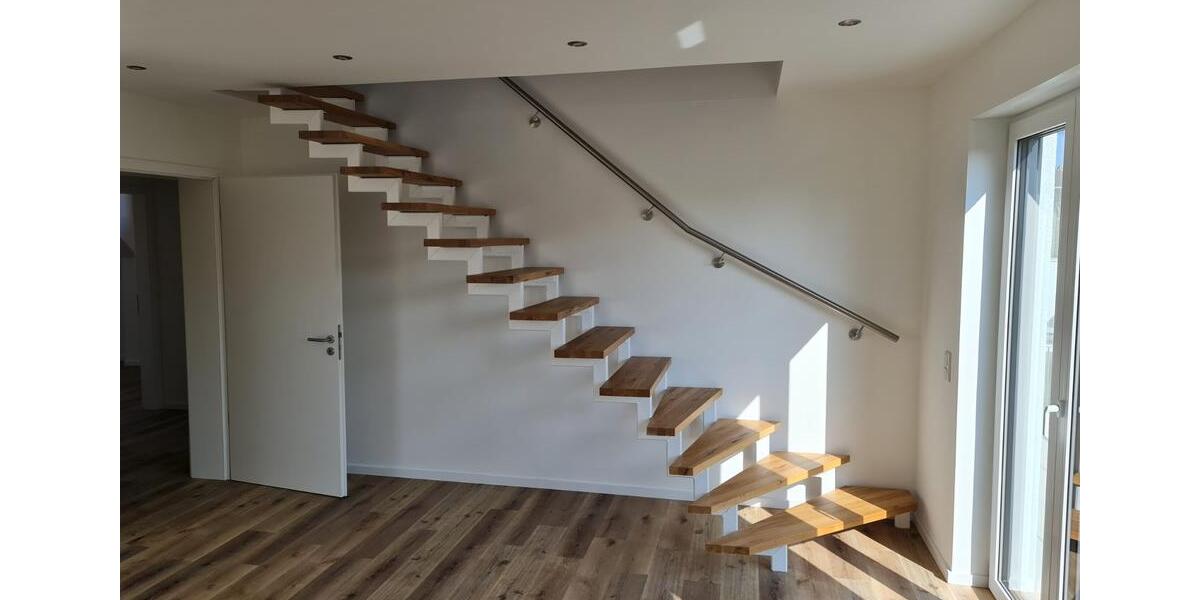 Moderne, lichtdurchflutete & energieeffiziente Neubauwohnung, DG zimmer