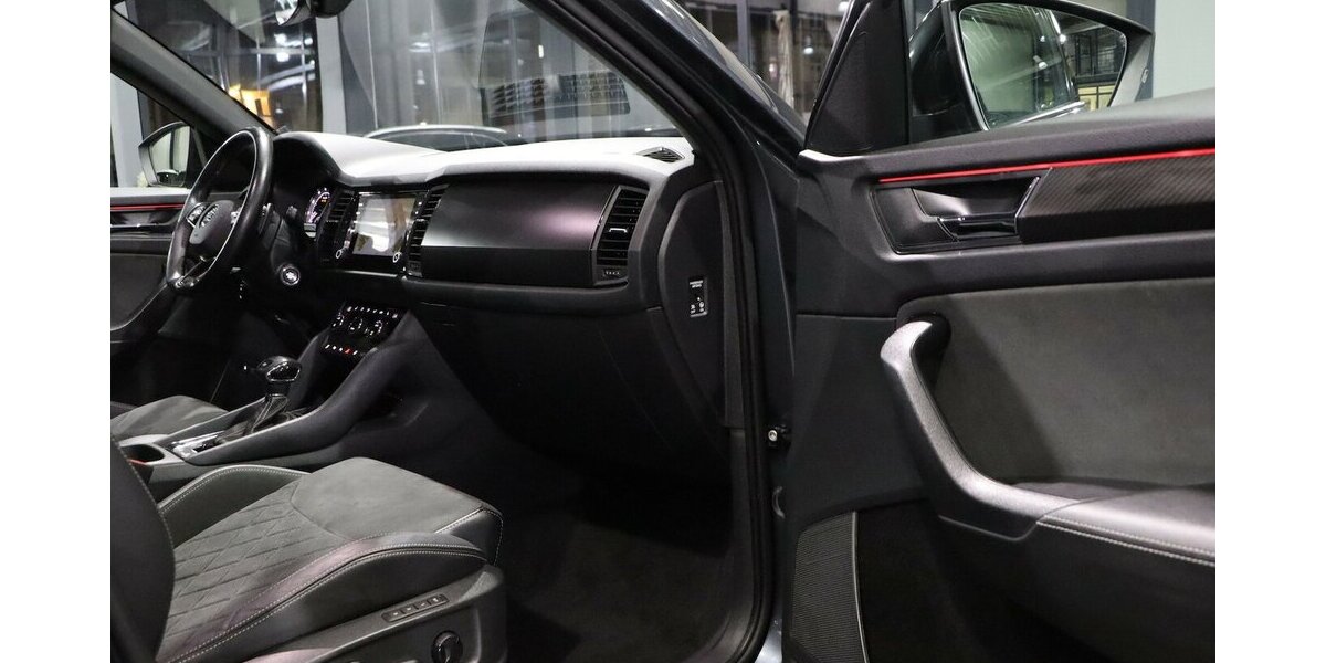 Skoda Kodiaq 1.5 TSI DSG SPORTLINE BLACK / PANORAMA / 120.000 km 25.444 &euro; Hamm 59077