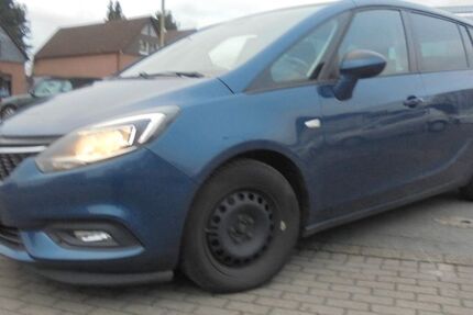 Opel Zafira 98.000 km 9.950 &euro; Hamm 59075