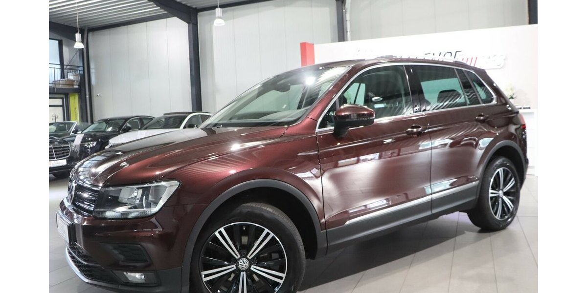 VW Tiguan 1.4 TSI DSG 4M SOUND / PANORAMA / AID 116.000 km 17.991 &euro; Hamm 59077