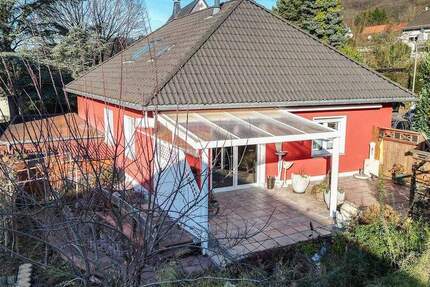 Haus Arnsberg / Neheim Neheim-Hüsten - 3 Zimmer, 110 m&sup2;, 435.000&euro; | Angebot:25696349