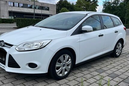 Ford Focus 155.870 km 2.990 &euro; Hamm 59071