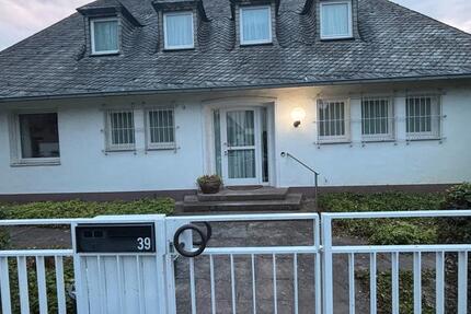 Zimmer❗️(einzeln) zu vermieten in der Senioren WG ”Villa Stern“ 14 zimmer