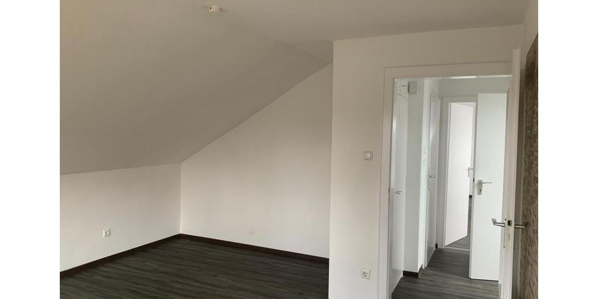 1,5 -Zimmer-Wohnung in Werl - Bad mit Fenster - kl. Küche 1 zimmer