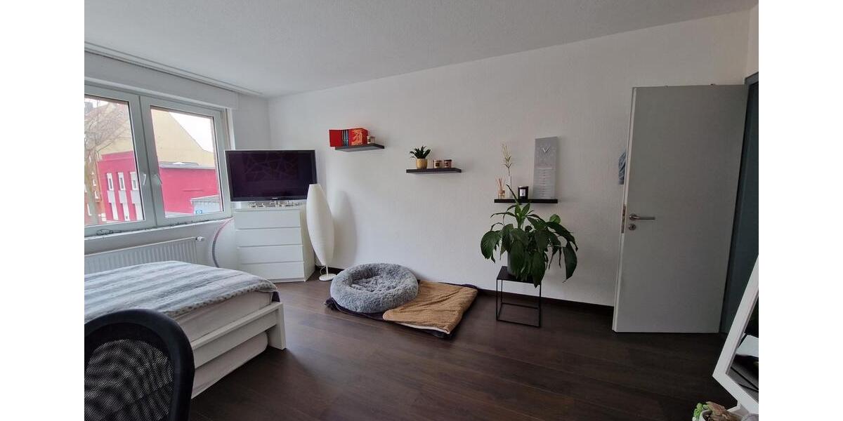 **Tolle 4-Zimmerwohnung im Zentrum** - Beschreibung lesen! zimmer