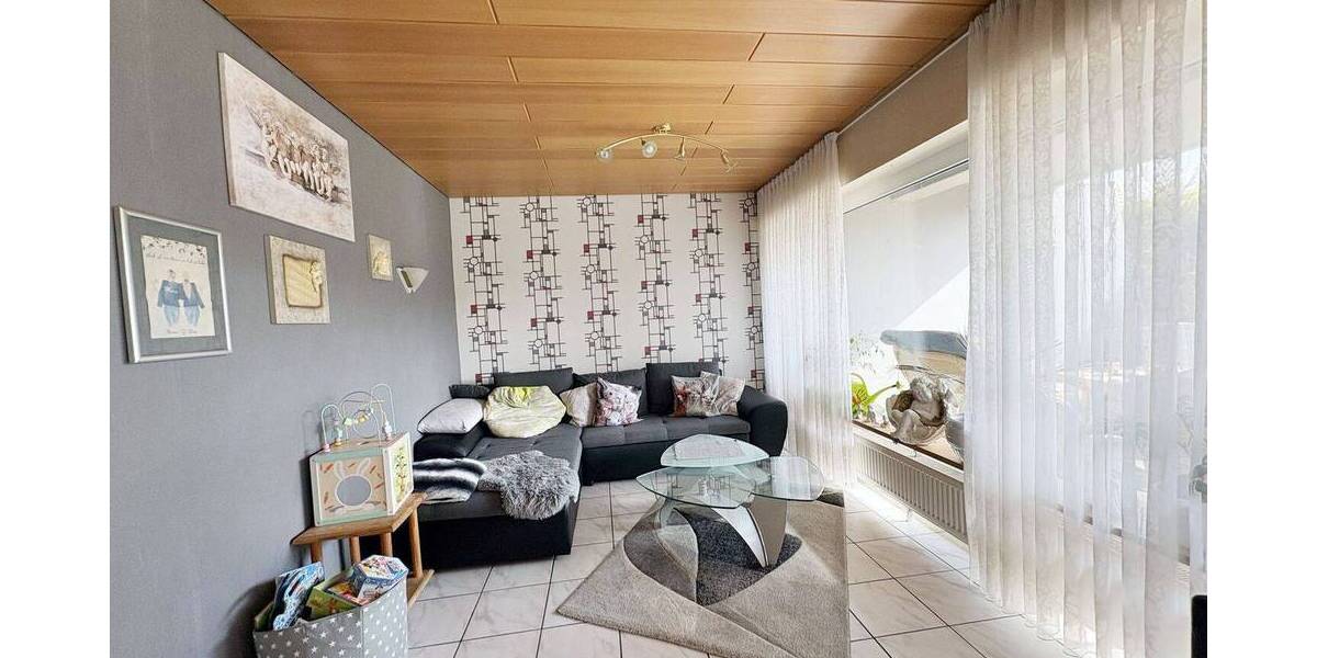 Reihenmittelhaus Ahlen Innenstadt - 5 Zimmer, 131 m&sup2;, 295.000&euro; | Angebot:26015989