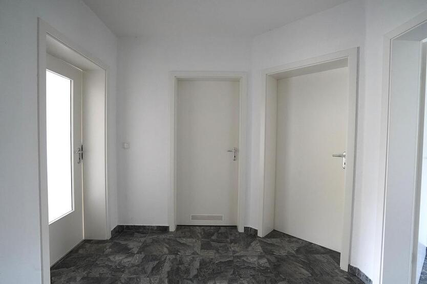 Kurzfristig beziehbar 3 zimmer