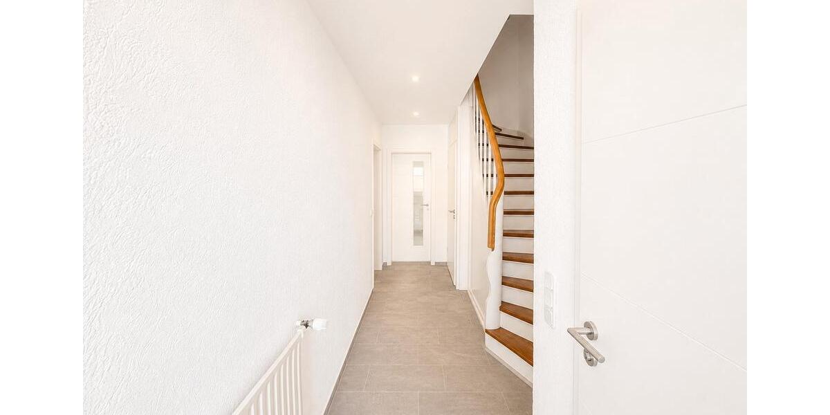 Reihenhaus Kamen - 5 Zimmer, 147 m&sup2;, 399.000&euro; | Angebot:26814266