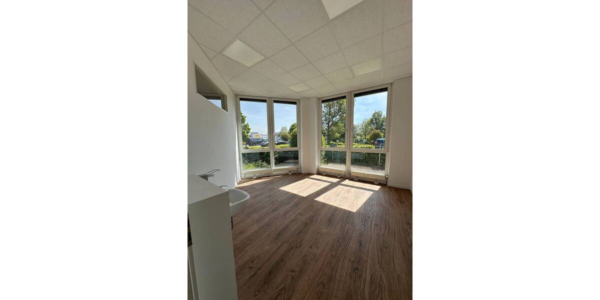 Gewerbeobjekt Holzwickede - 5 Zimmer, 150 m&sup2;, 1.500&euro; | Angebot:26361240