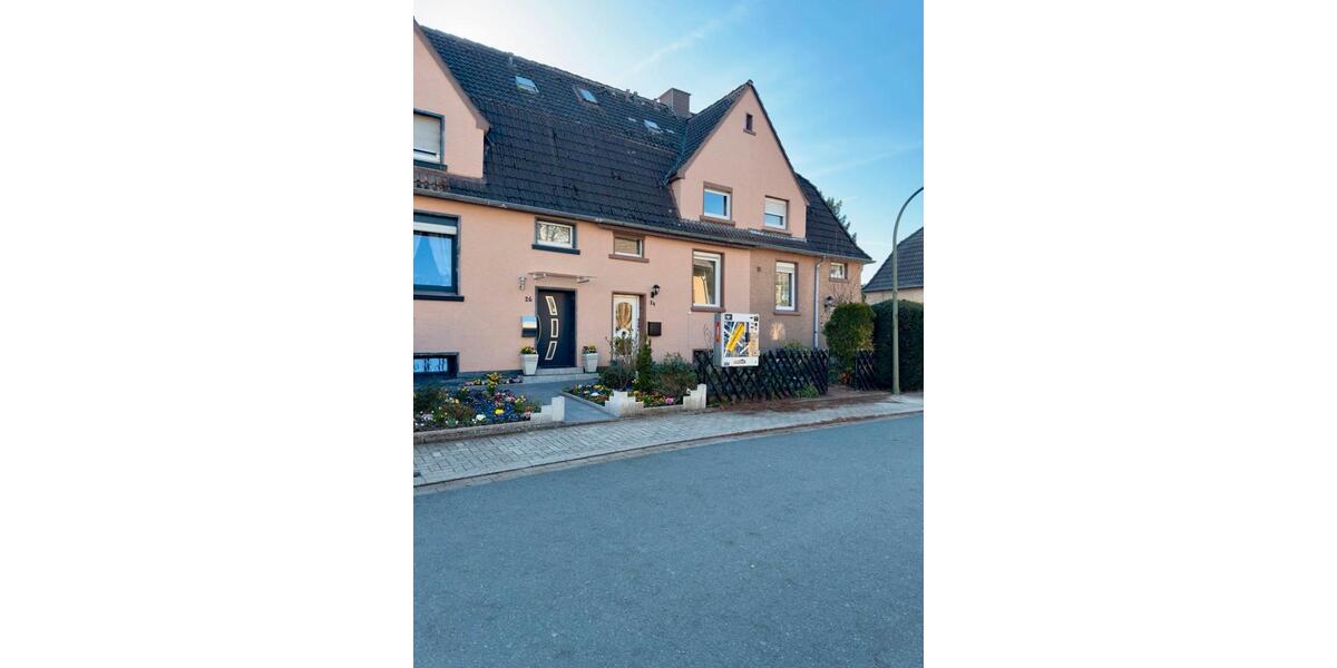 Reihenhaus Hamm Braam-Ostwennemar - 3.5 Zimmer, 74 m&sup2;, 249.000&euro; | Angebot:27273333