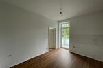 **FRISCH SANIERT**HELLE 2-Zimmerwohnung MIT BALKON @%§4 GROßEM TAGESLICHBAD**