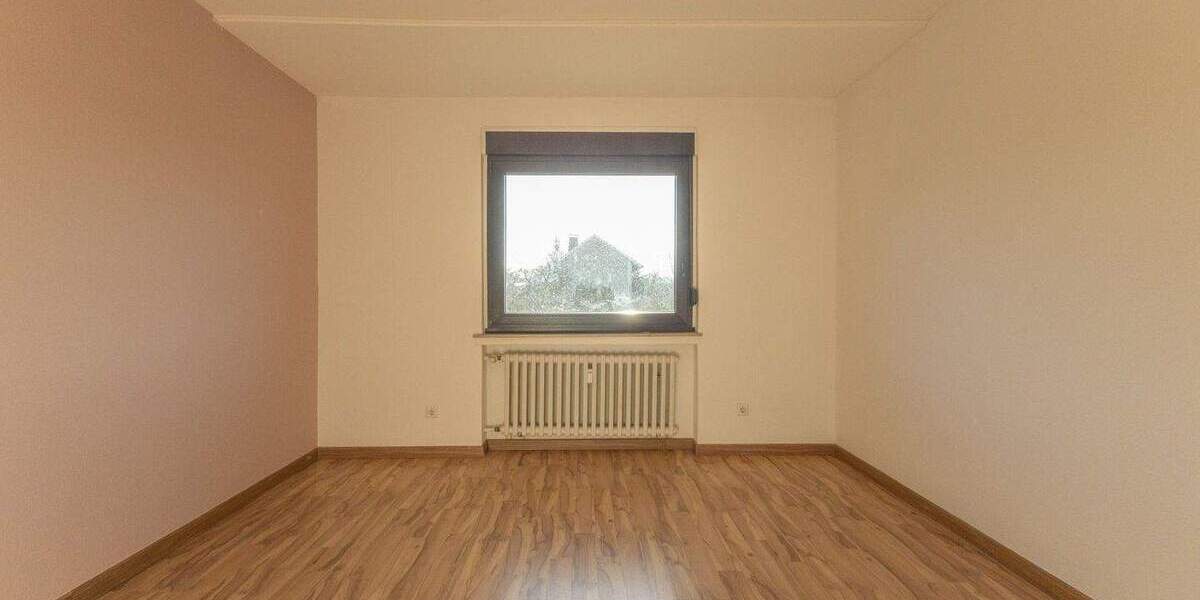 Etagenwohnung Menden Mitte - 4 Zimmer, 125.000&euro; | Angebot:24790587