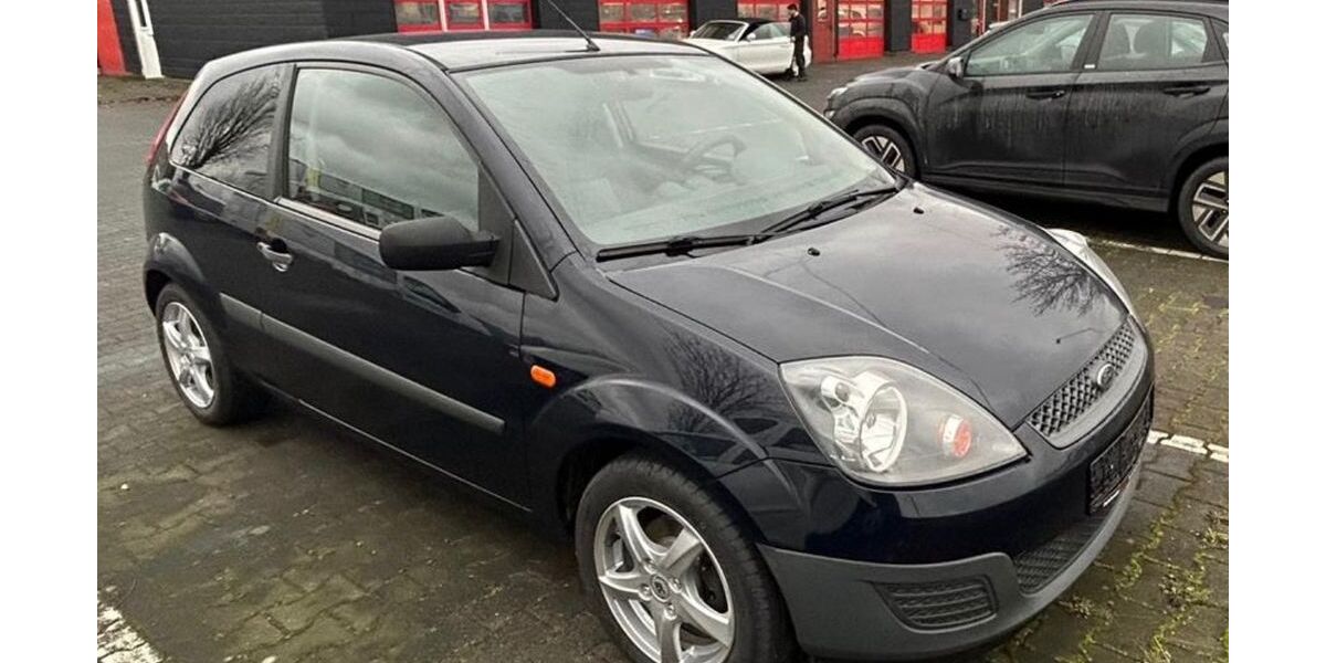 Ford Fiesta 136.200 km 1.795 &euro; Beckum 59269