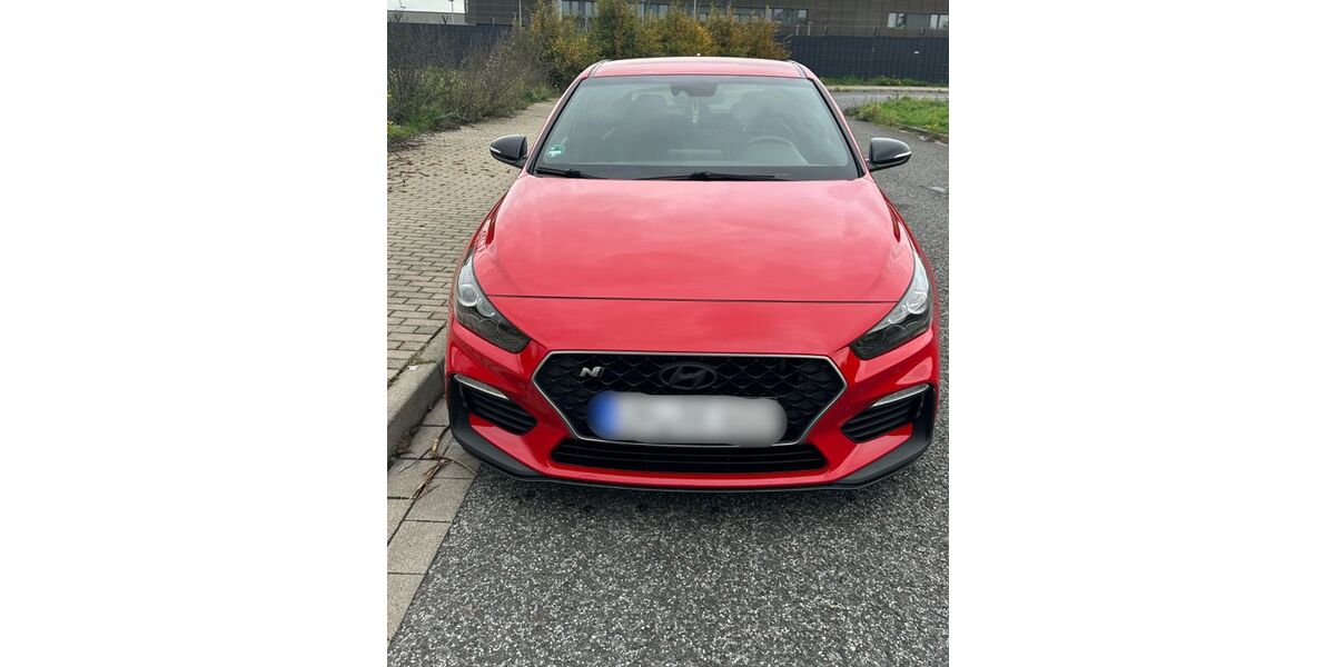 Hyundai i30 91.000 km 19.600 &euro; Holzwickede 59439