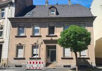 Zentrumsnah und doch ruhig – 2-Zimmer-Wohnung mit Stellplatz in I