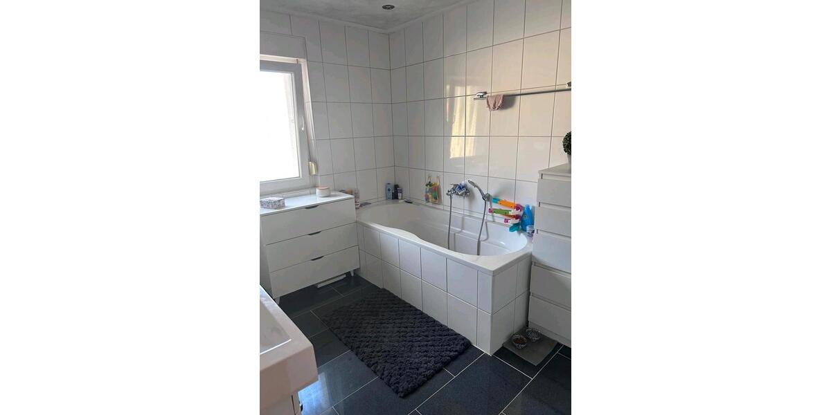 Reihenhaus Kamen - 3 Zimmer, 90 m&sup2;, 265.000&euro; | Angebot:27076575