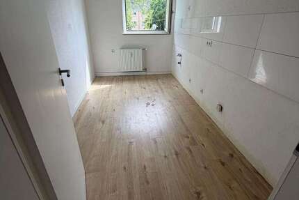 Wohnung Lünen Brambauer - 3 Zimmer, 55 m&sup2;, 412&euro; | Angebot:27326995