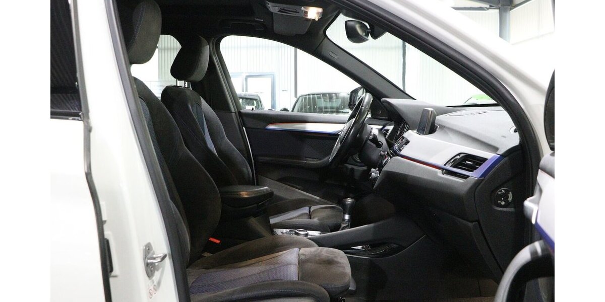 BMW X1 sDrive 18d M-SPORT SHADOW PANORAMA, LED, H/K 186.000 km 15.881 &euro; Hamm 59077