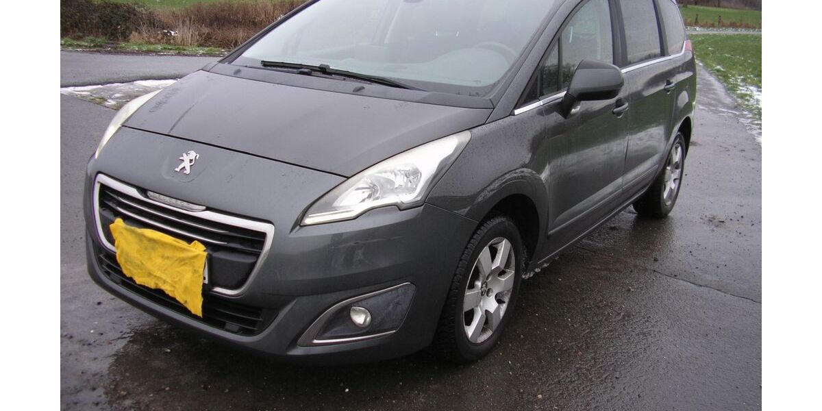 Peugeot 5008 159.000 km 6.100 &euro; Hamm 59065