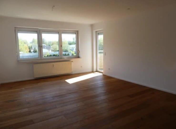 Attraktive 3-Zimmer-Wohnung mit Garage 3 zimmer