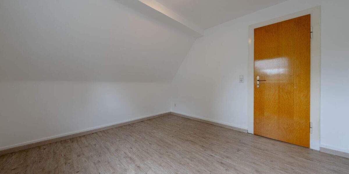 Doppelhaushälfte Lünen Brambauer - 3 Zimmer, 66 m&sup2;, 249.000&euro; | Angebot:24725218