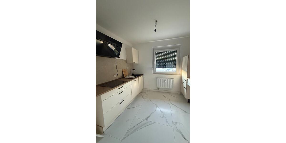 Etagenwohnung Bergkamen - 3 Zimmer, 81 m&sup2;, 140.000&euro; | Angebot:27146048