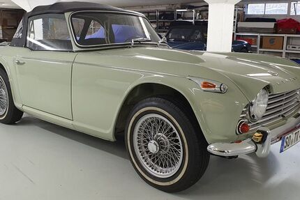 Triumph TR4 120.000 km 37.000 &euro; Soest 59494