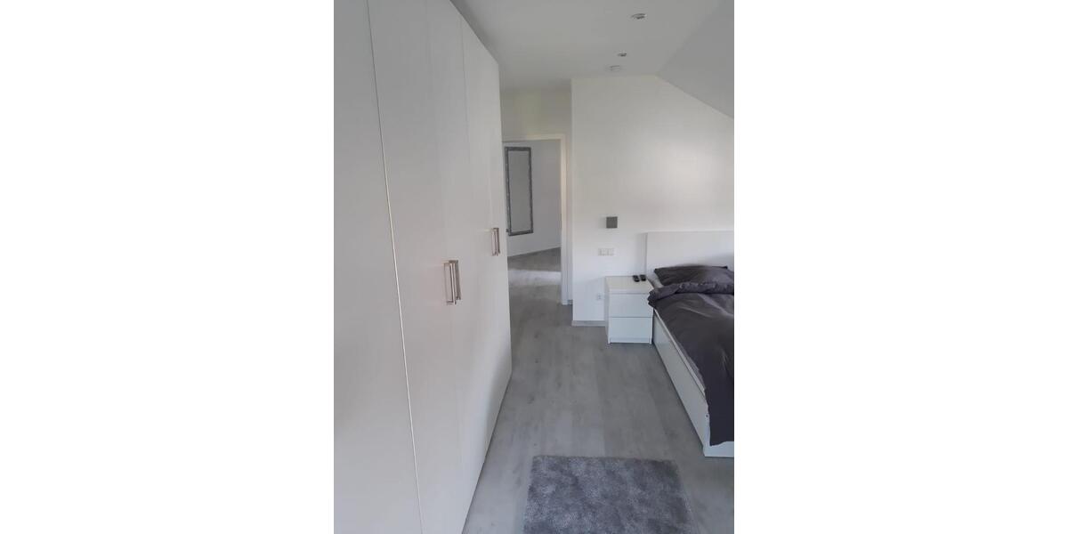 Dachgeschoßwohnung Bad Sassendorf - 3 Zimmer, 82 m&sup2;, 830&euro; | Angebot:25396068