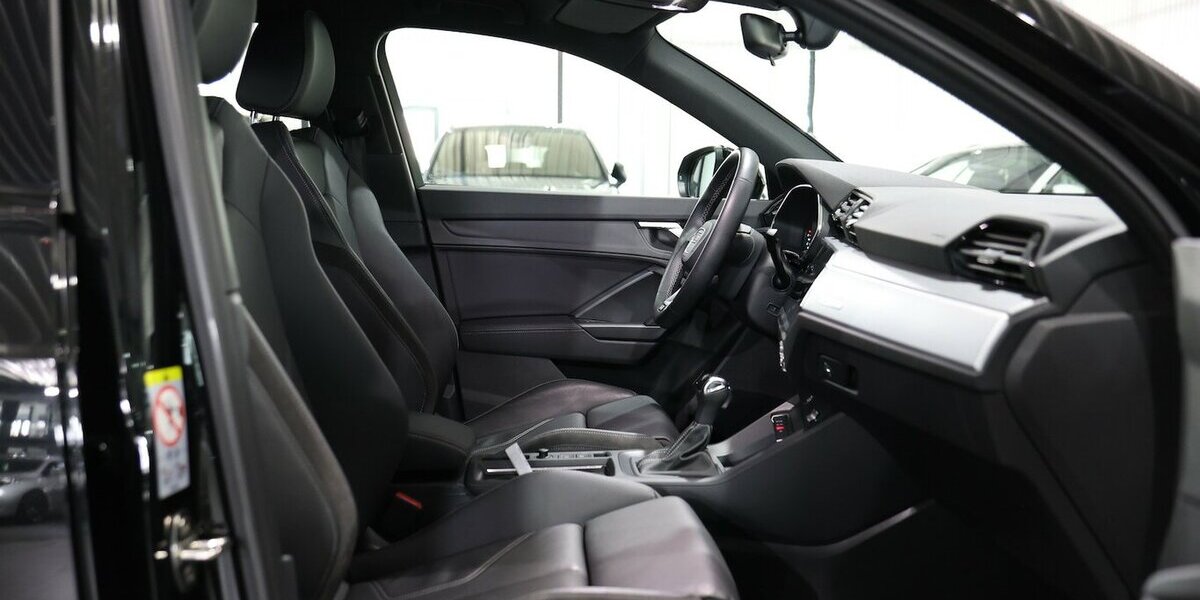 Audi Q3 35 TDI S-LINE SPORT EDITION BLACK VOLL-LEDER 63.000 km 29.883 &euro; Hamm 59077