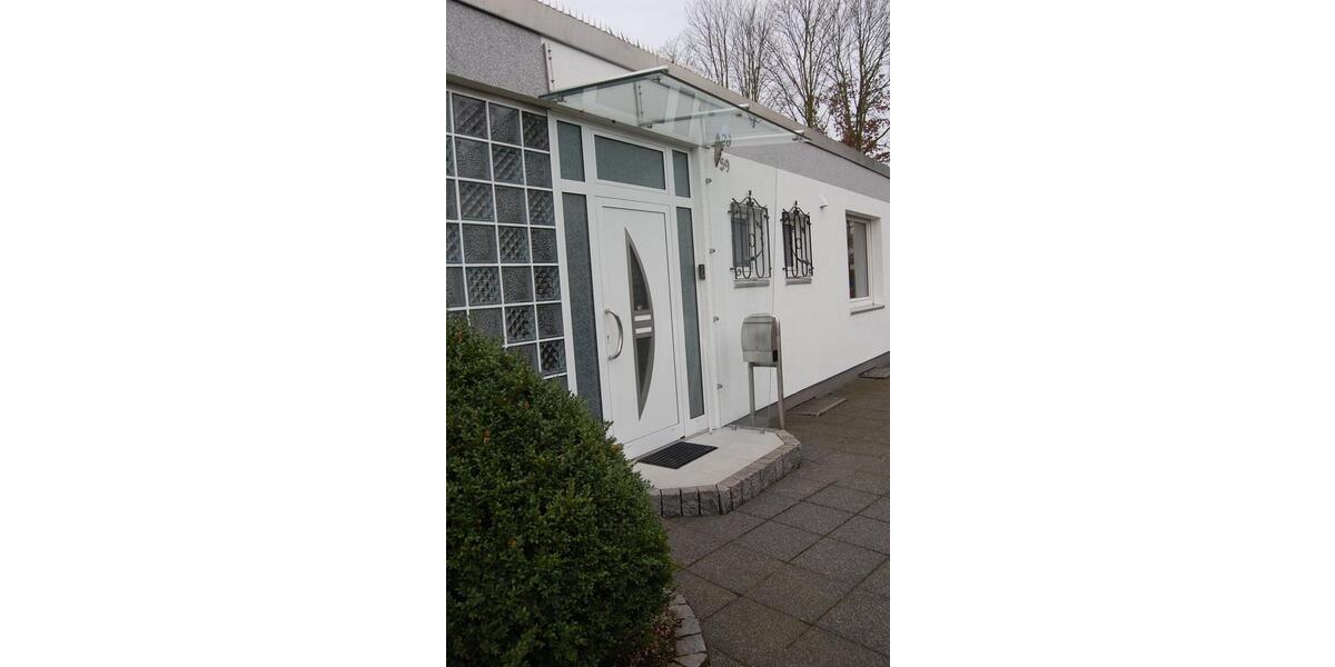 Bungalow mit großem Grundstück, Ausbaupotenzial & Garage 4 zimmer