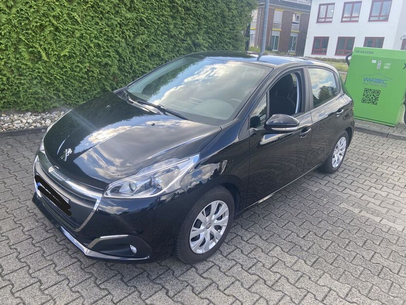 Peugeot 208 51.000 km 7.750 € Nordkirchen 59394