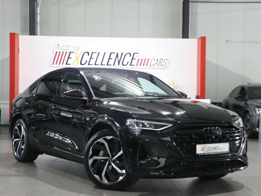 Q8 e-tron SPORTBACK 50 Quattro ADVANCED BLACK +